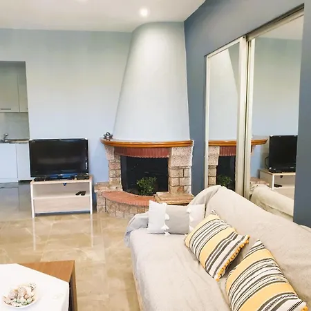 Arhontiko * Asproválta